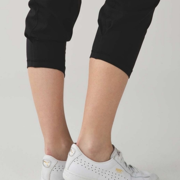 Lululemon Shake It Out Crop Leggings - Picture 13 of 16